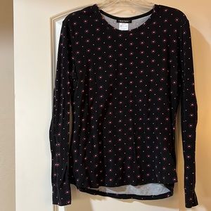 Long Sleeved Women’s Black Top w/pink hearts